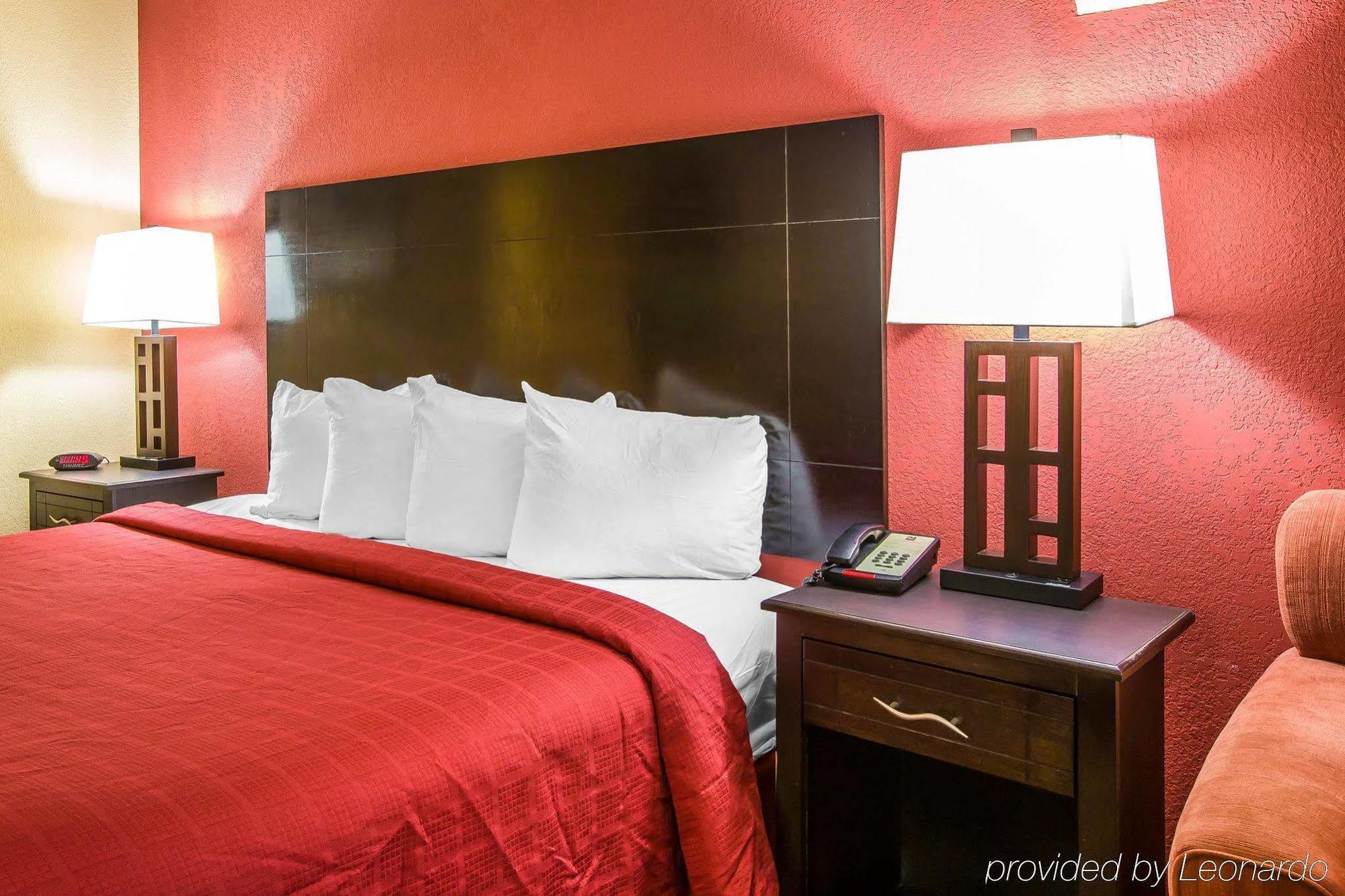 Knights Inn & Suites Griffin Extérieur photo