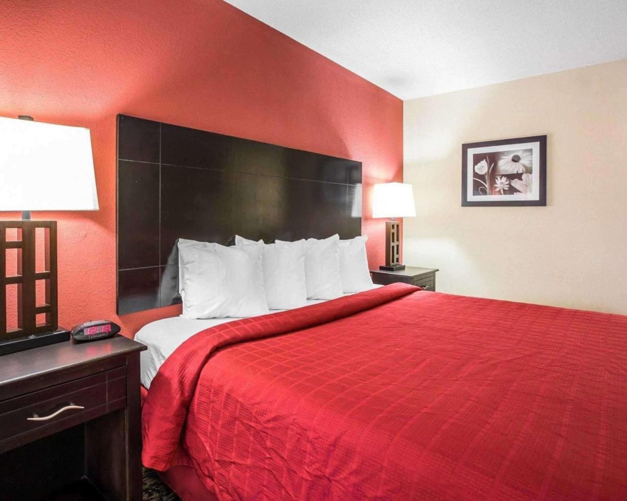 Knights Inn & Suites Griffin Extérieur photo