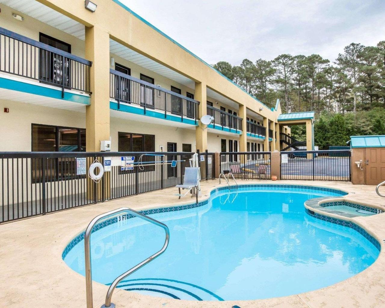 Knights Inn & Suites Griffin Extérieur photo